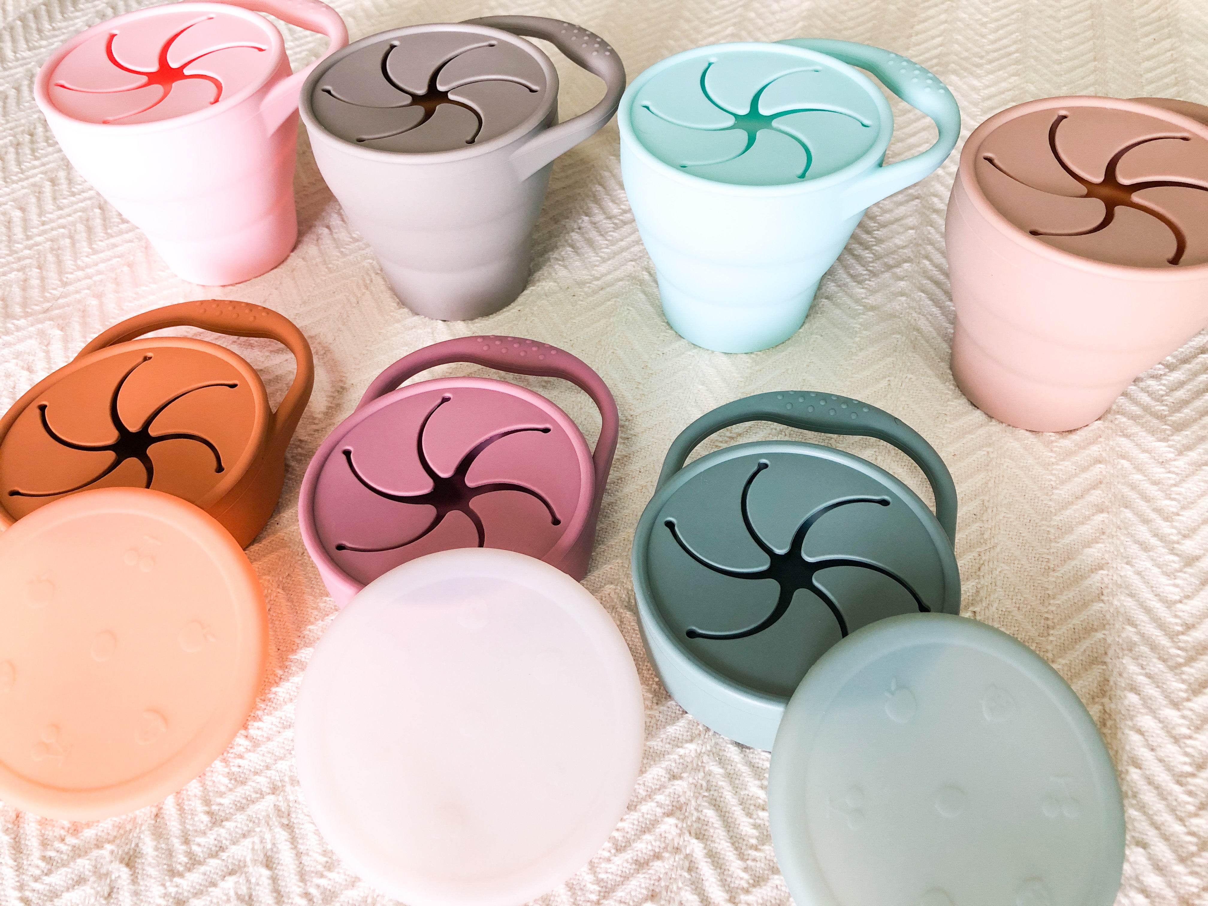 Silicone Collapsible Snack Cup – Tricia's